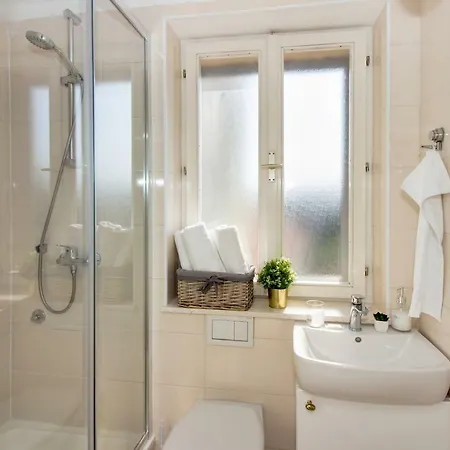 Apartments Jardin Old Town * Split