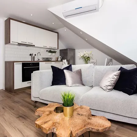 Apartments Jardin Old Town Appartement *